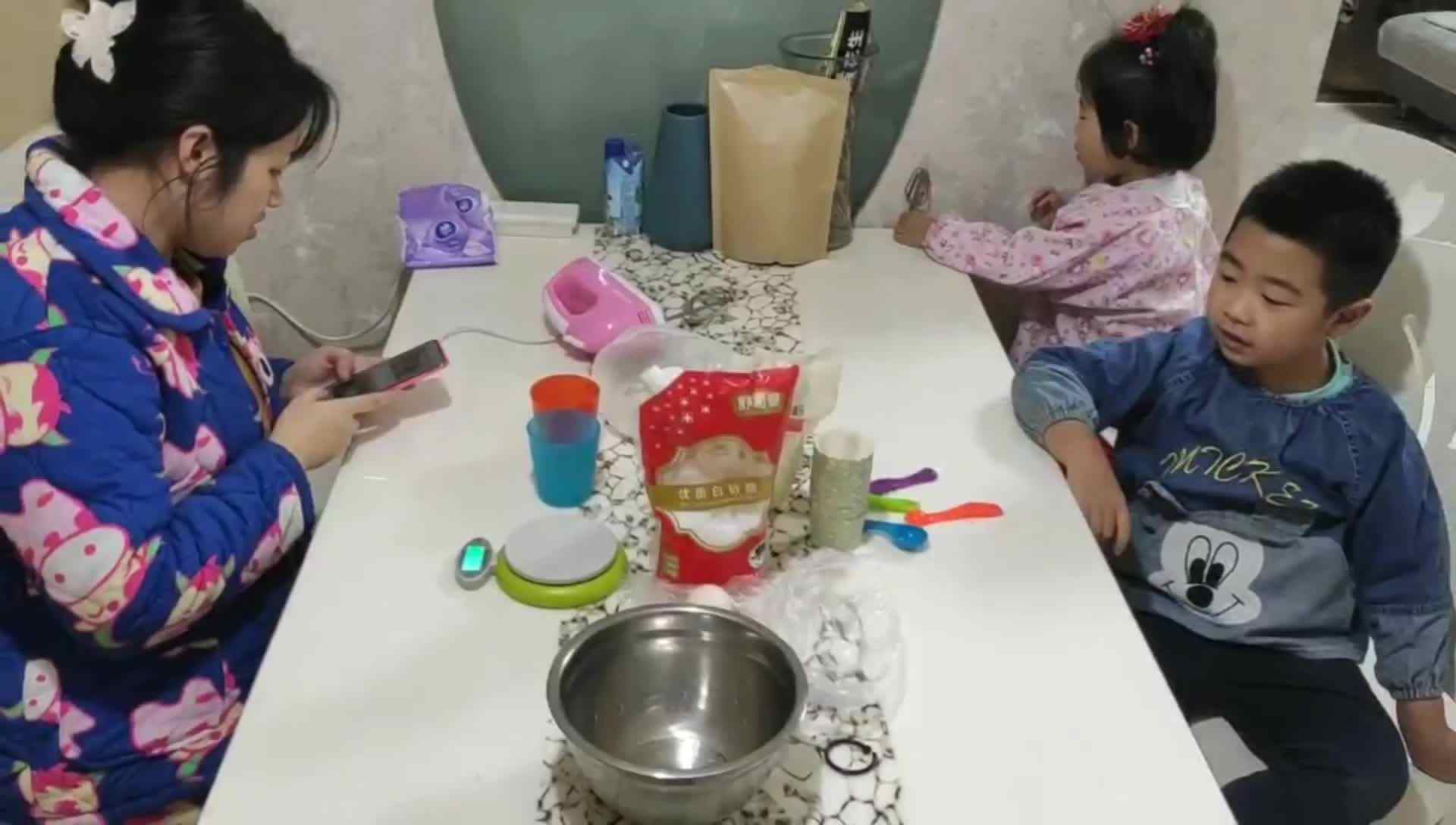 亲子蛋糕烘焙