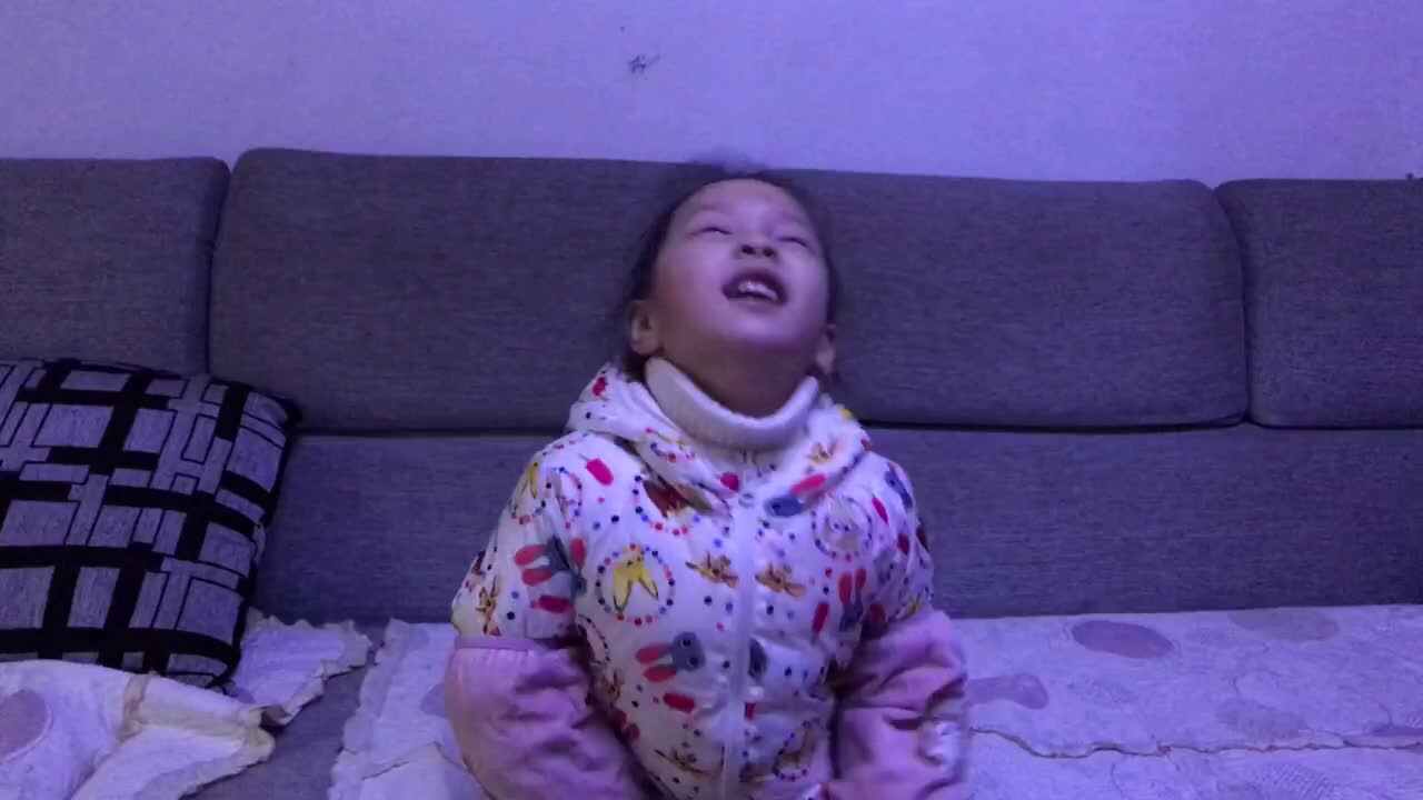 2019-12-16-大Ａ班-蒋明希（弯弯的月亮小小的船）