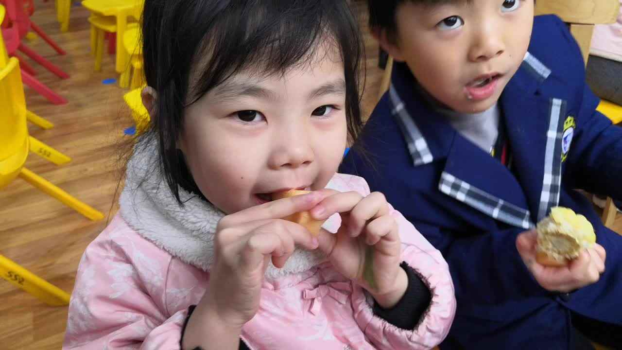快乐的我