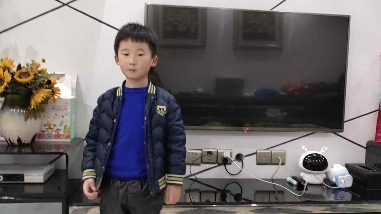 2019.12.16大A班冉皓宇《弯弯的月儿小小的船》