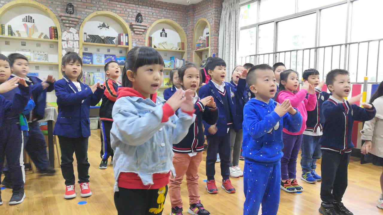 快乐舞蹈