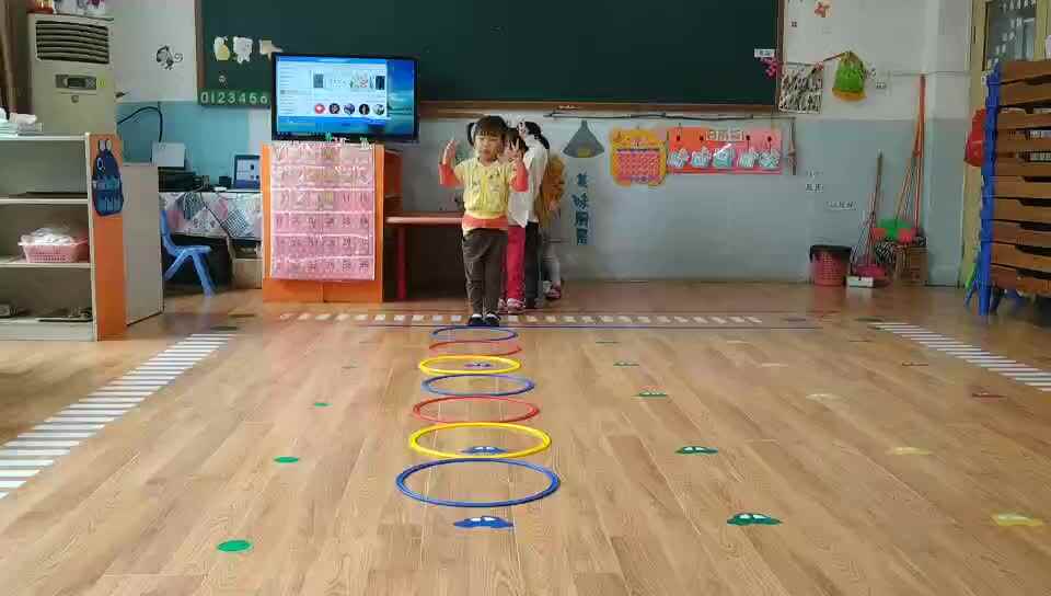 体能跳跳跳.mp4