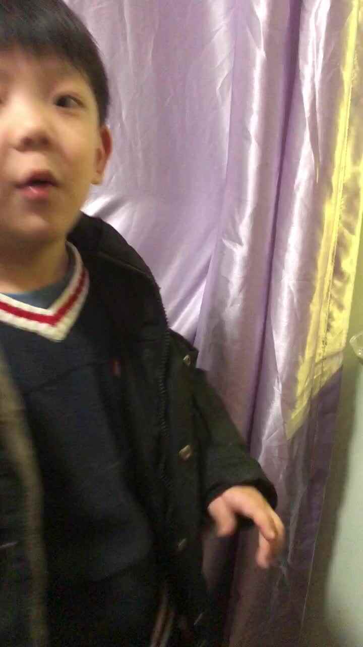 2019.12.11-大A班-彭胤然-比较高矮（1）