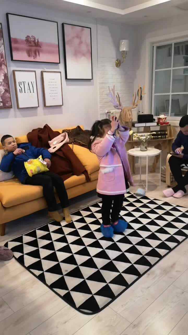 小公举的快乐日常.mp4