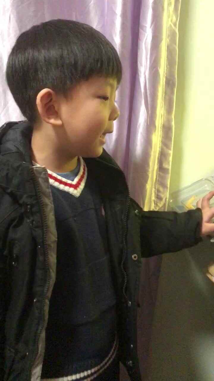 2019.12.11-大A班-彭胤然-比较高矮（2）