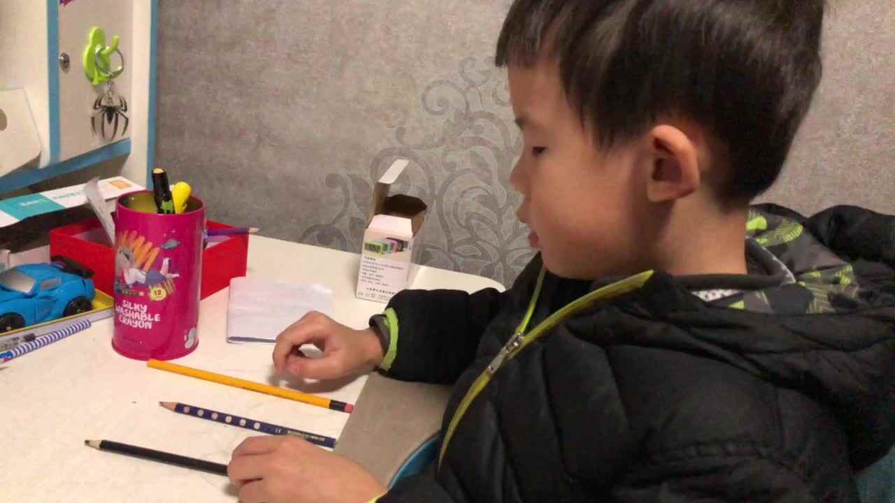 9092C7DA-B7A9-4F0D-BB3E-61CC35B7BF2E.MOV