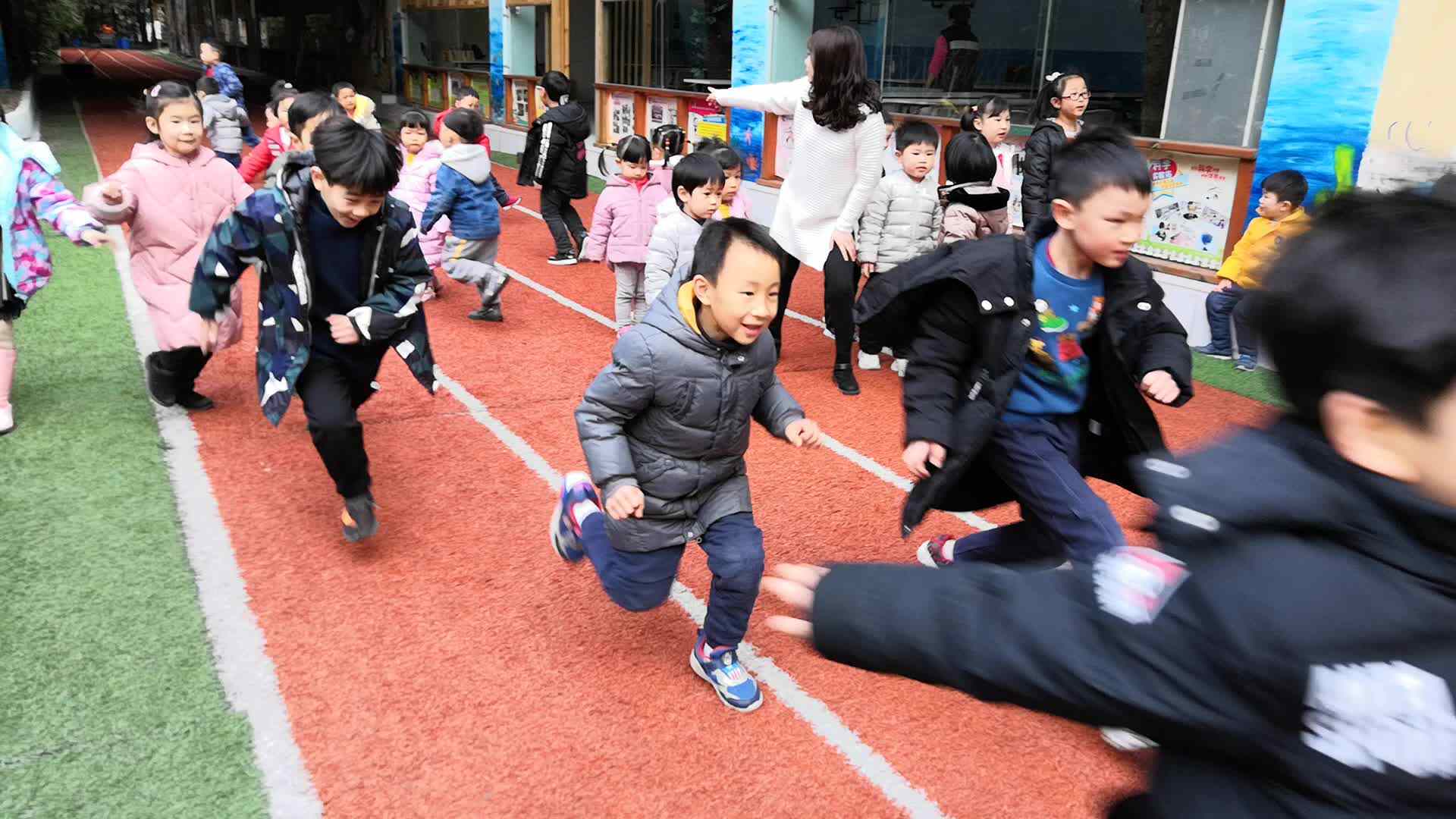 运动
