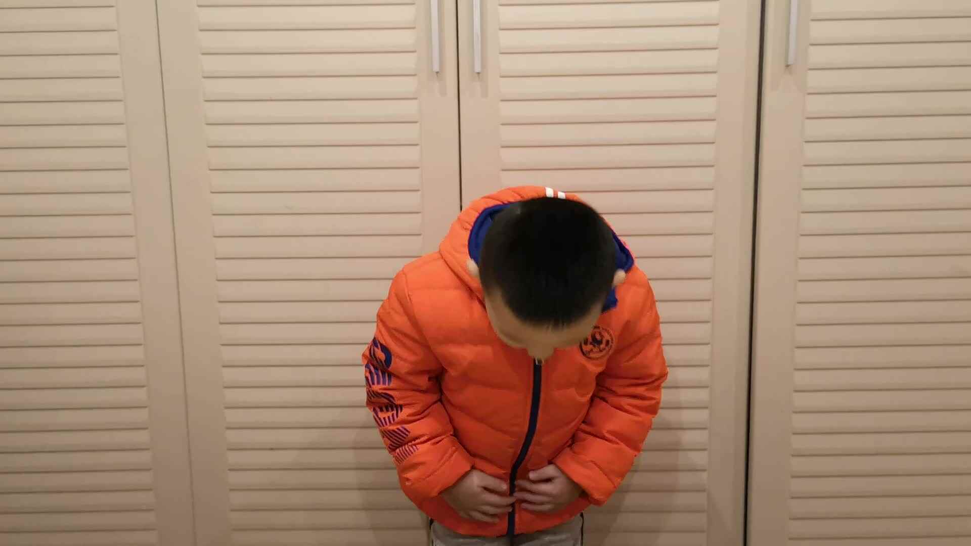 2019.12.4大A班刘昀稹小朋友家庭作业—讲故事《对牛弹琴》