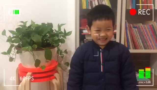 亲自拍摄大赛——我给妈妈穿鞋子——然然