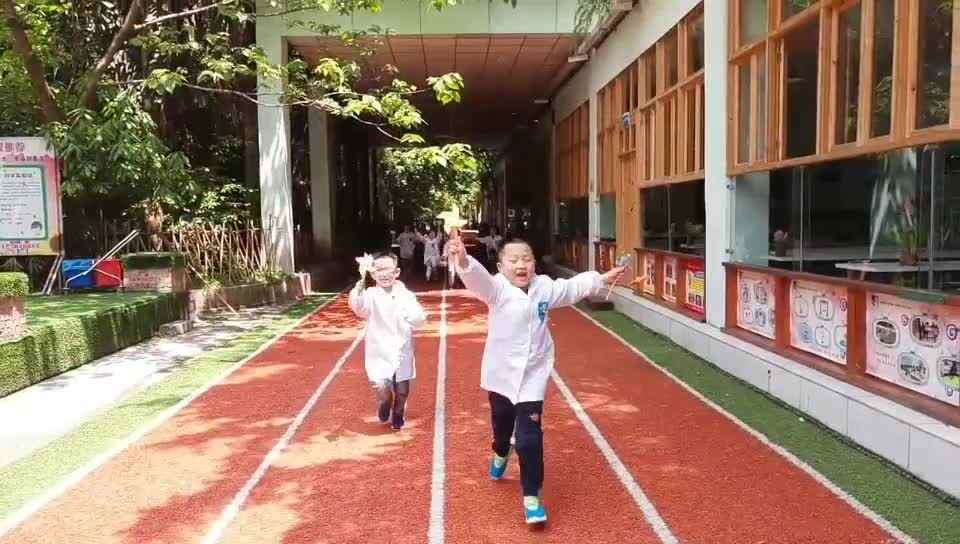 风车飞起来了