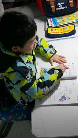 赵隽语12月6日作业.MOV