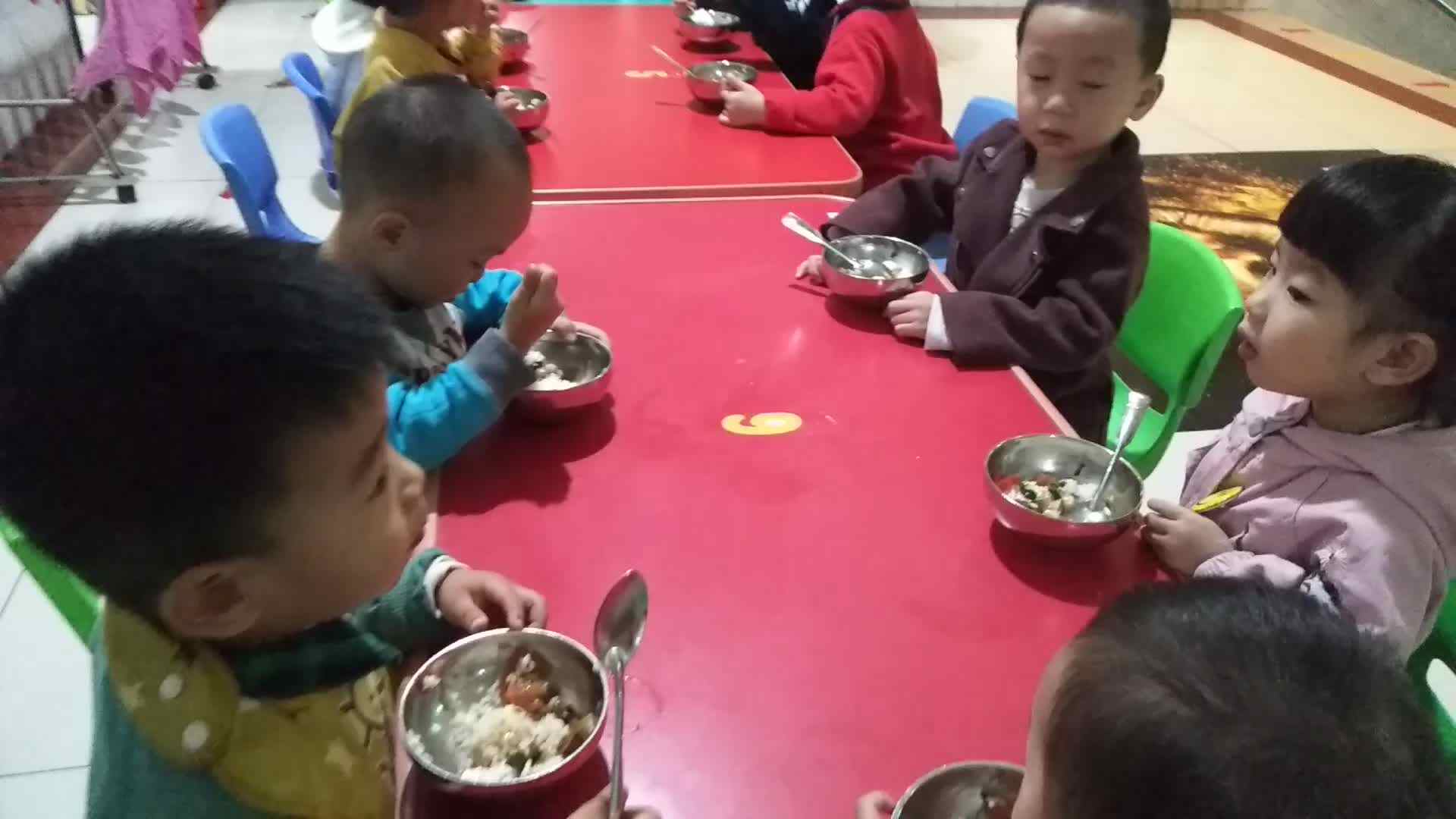 吃饭了
