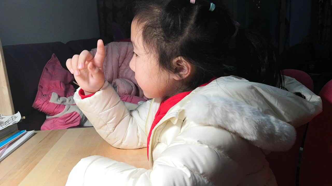 VID_20191205_190521.mp4