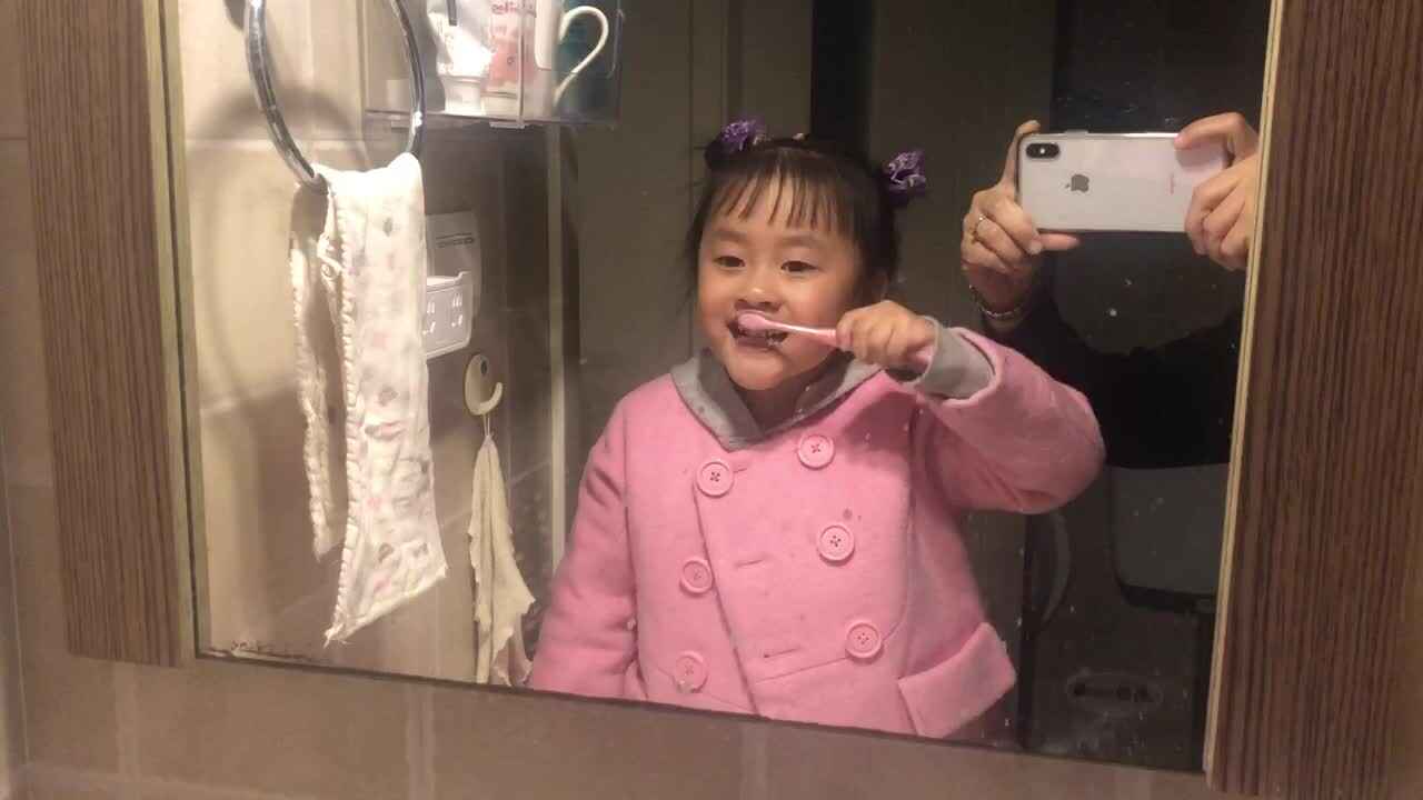 实验中班12月23日家庭作业18号