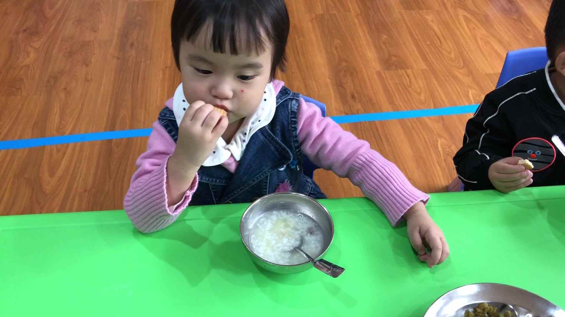 萌娃们在日常认知