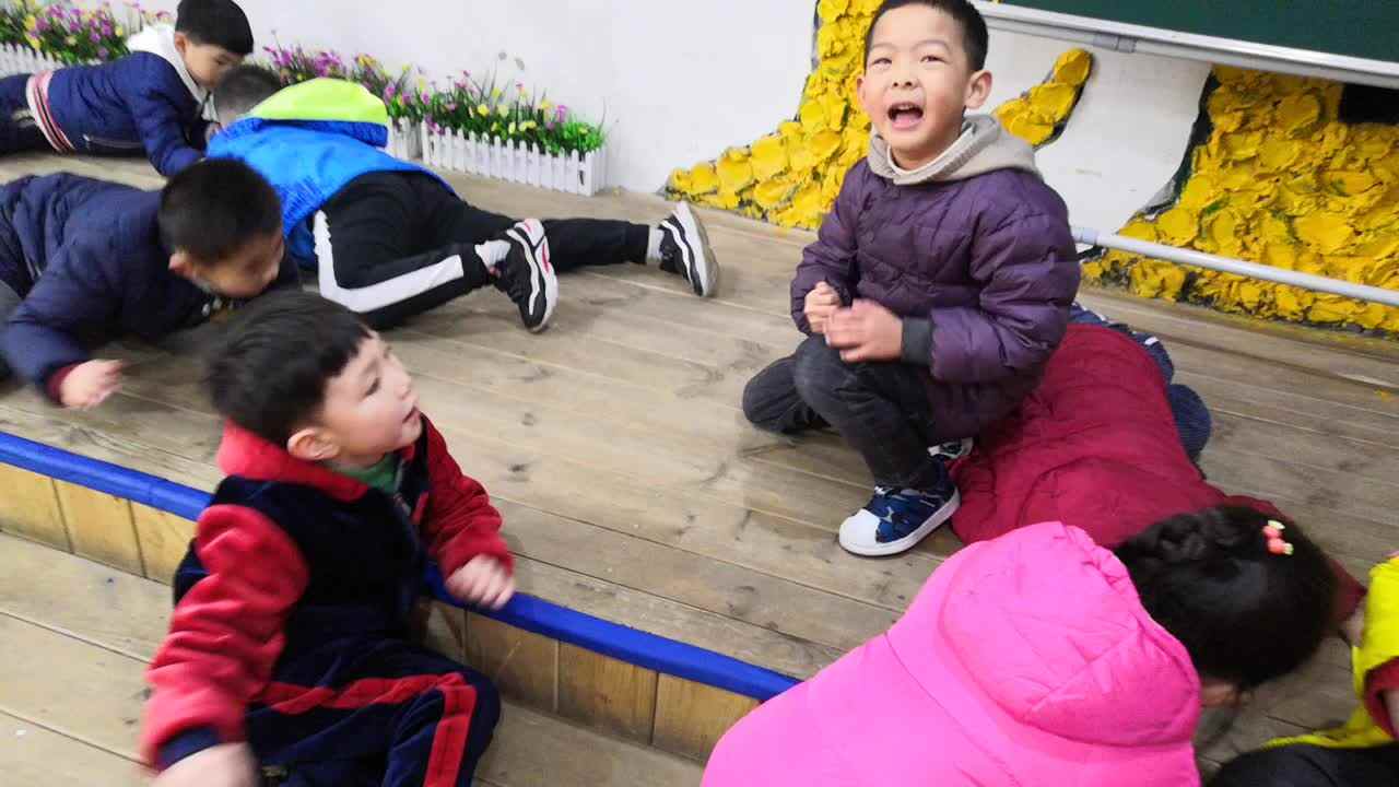 蜗牛爬爬爬