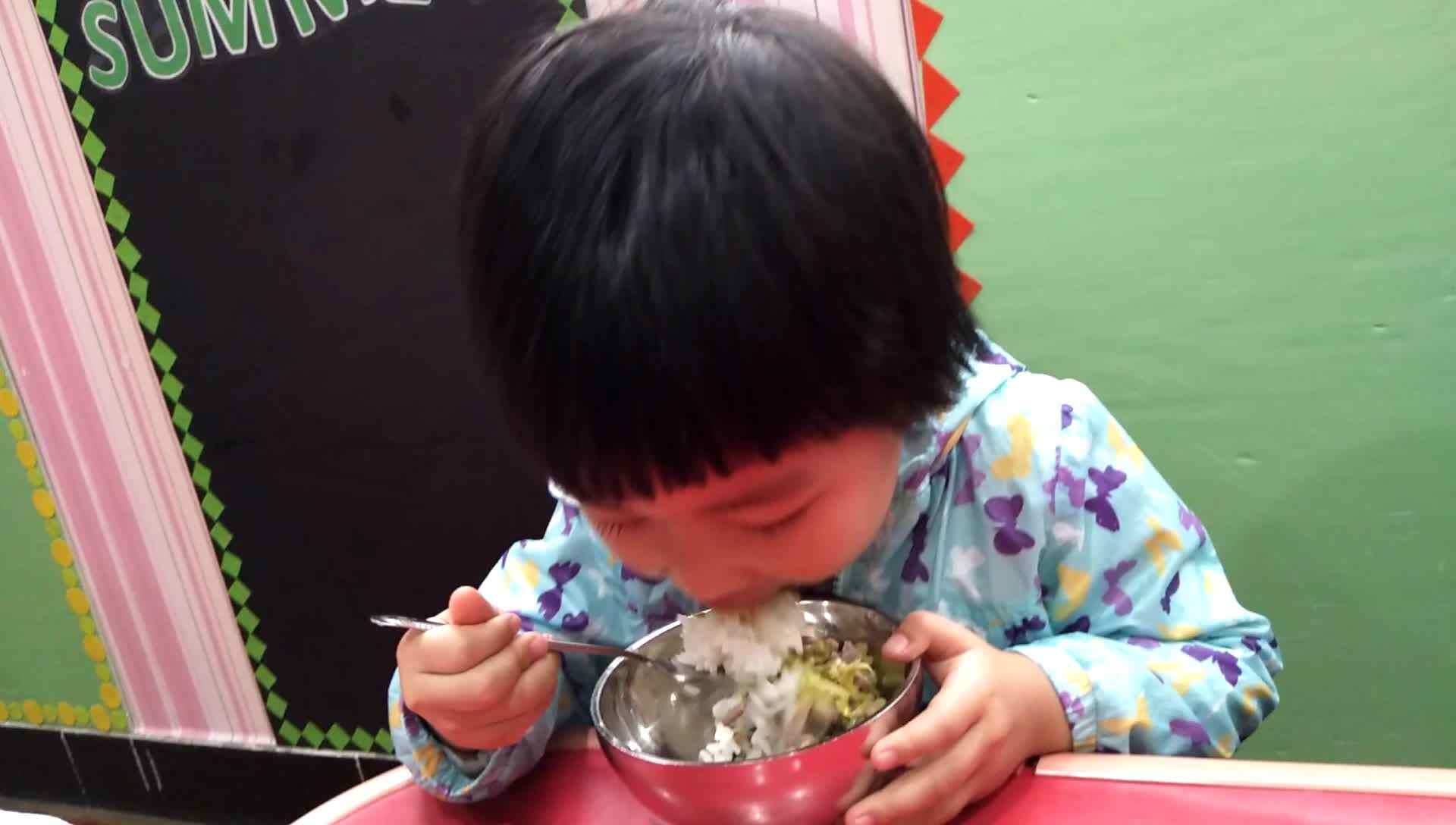 吃饭饭啦
