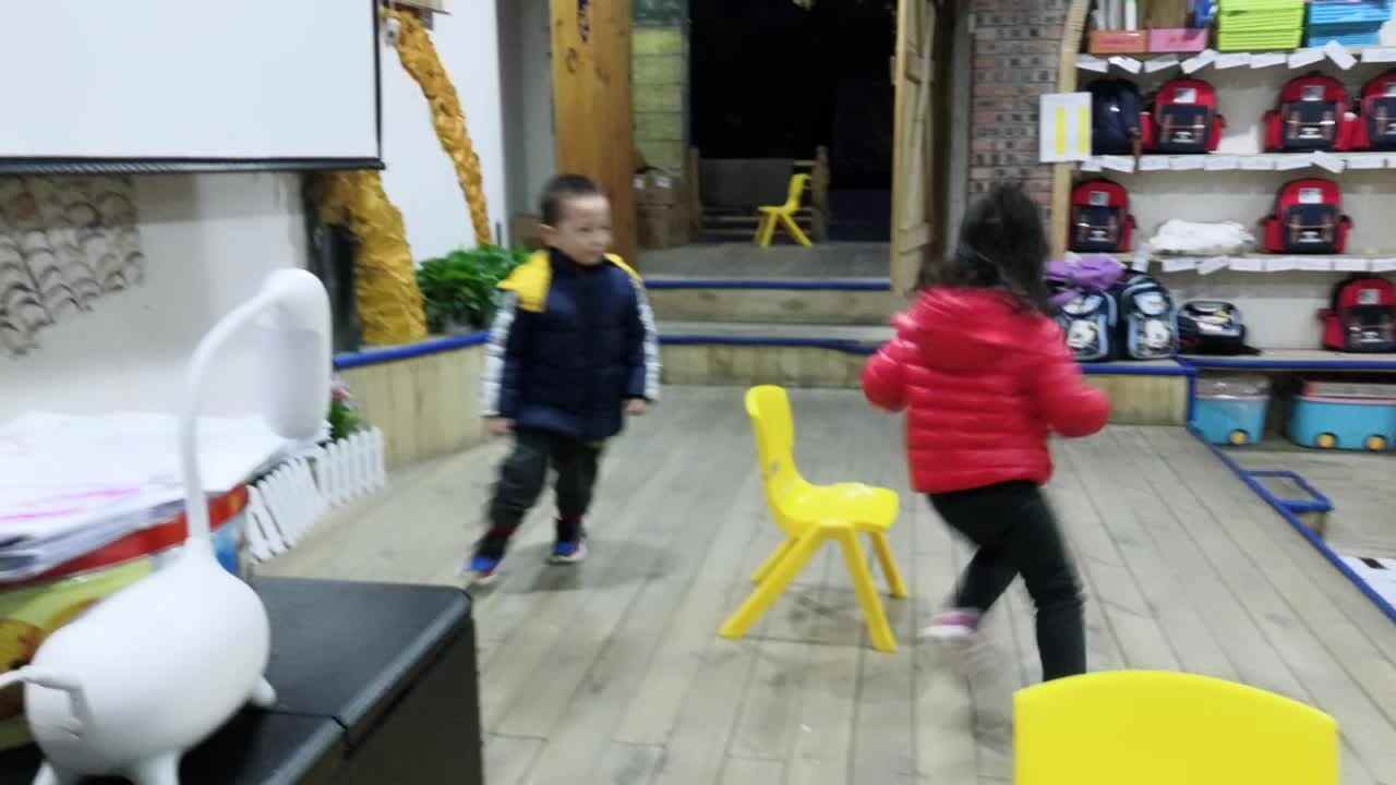 抢椅子