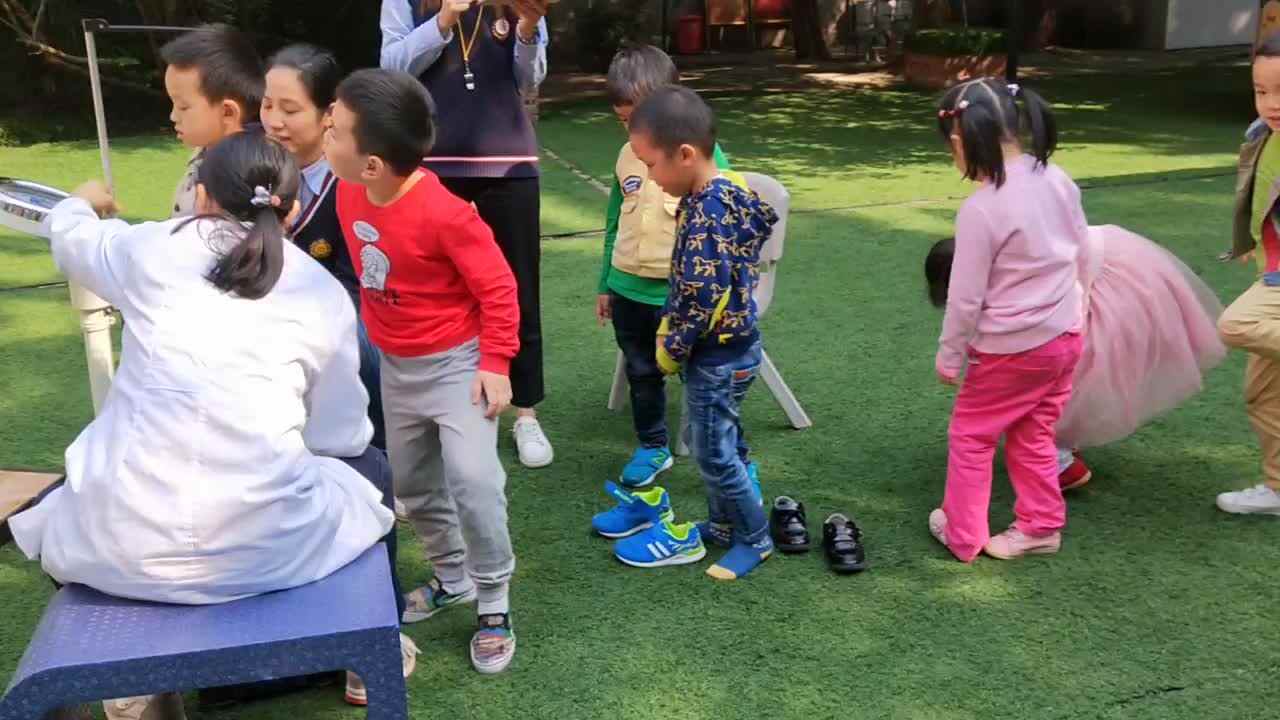 萌娃们的健康检查