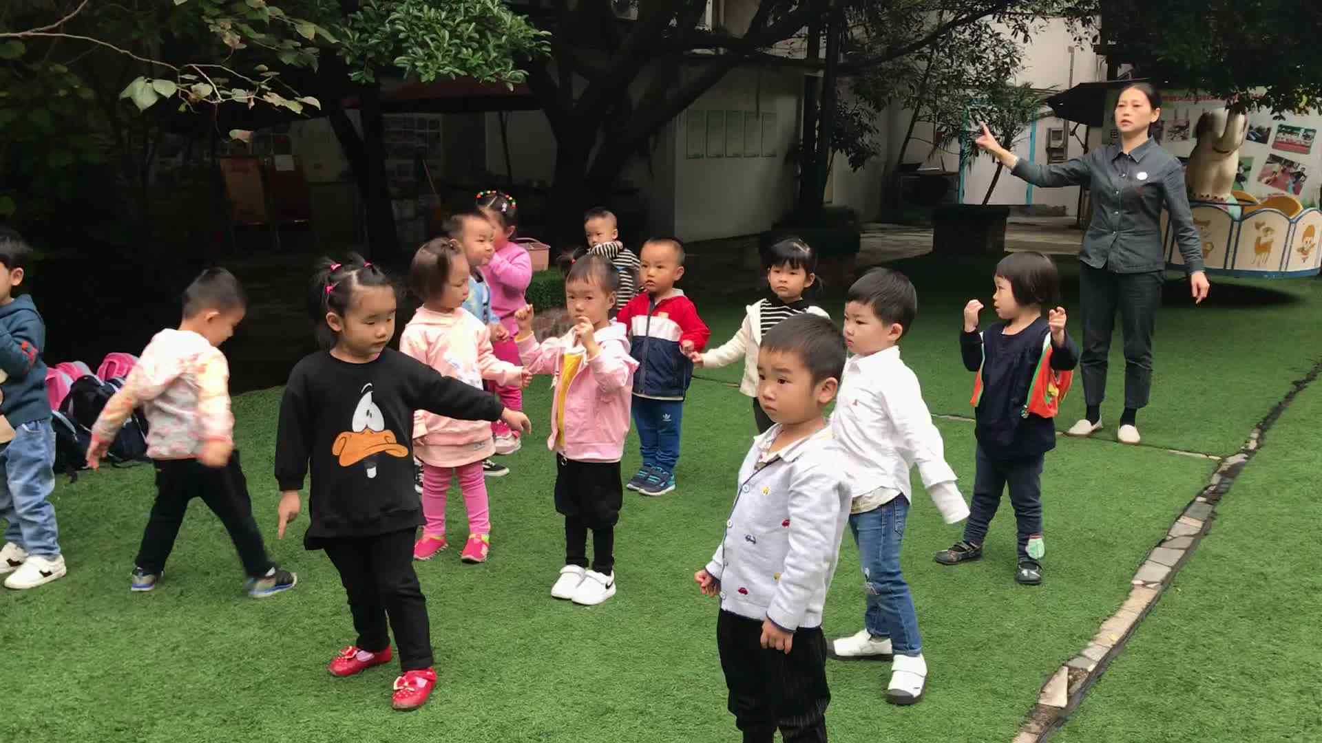 萌娃的运动与旋律