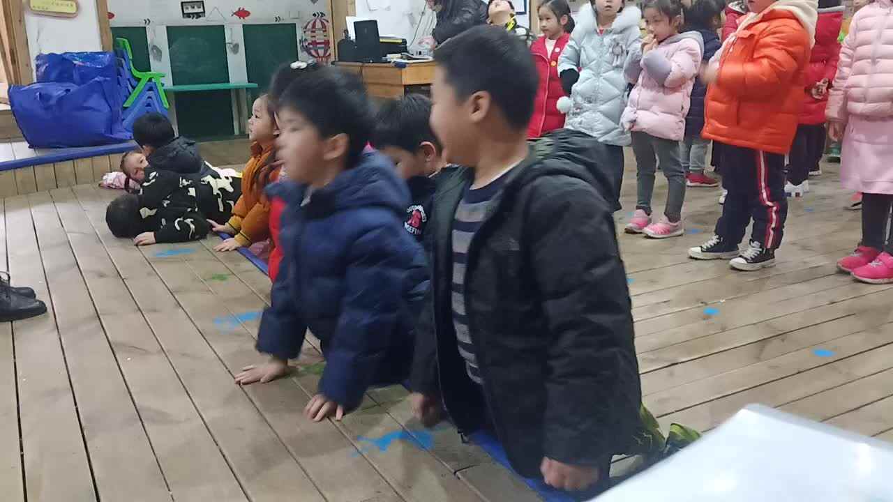萌娃的排练生活