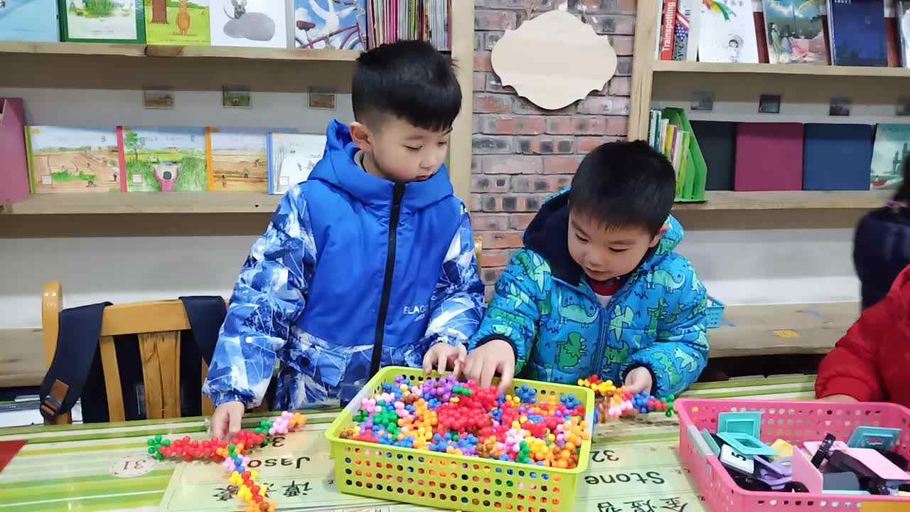 萌娃的游戏生活