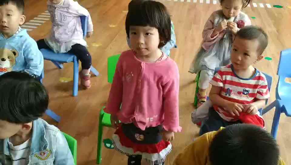 萌娃们的上课生活.