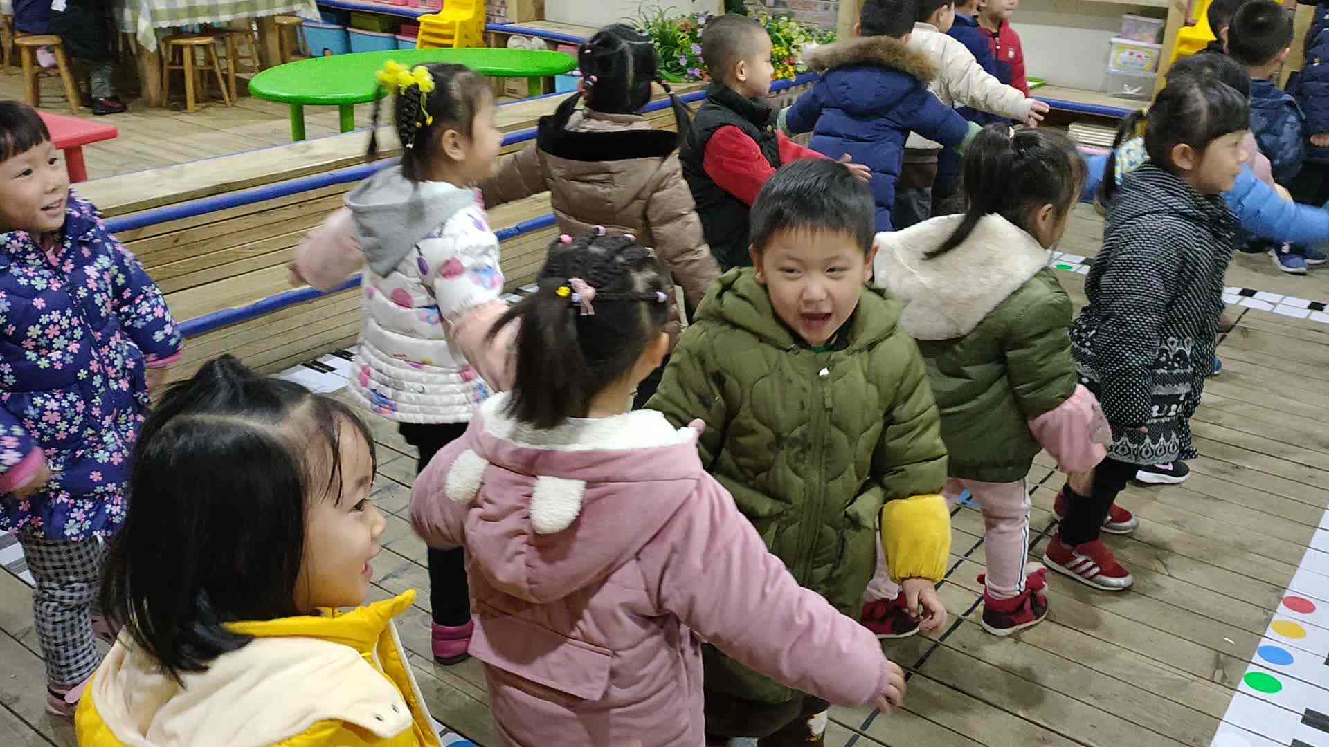 可爱的萌宝.mp4