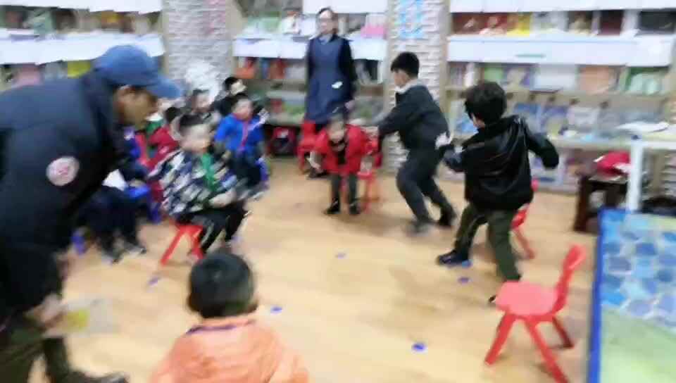 学英语咯