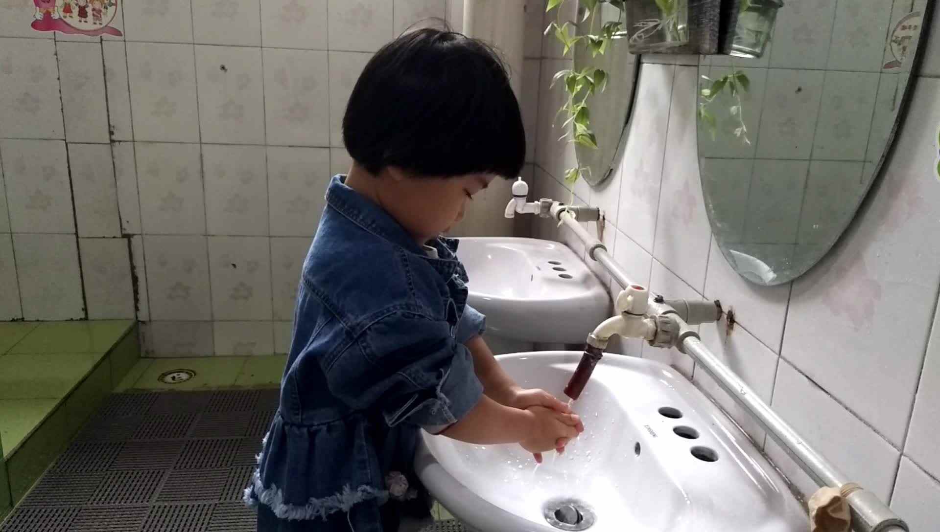 要记得洗手哦
