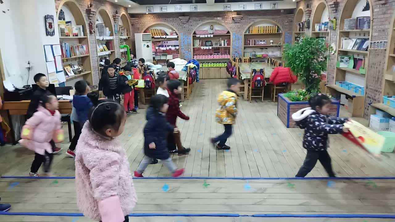 萌娃的表演艺术
