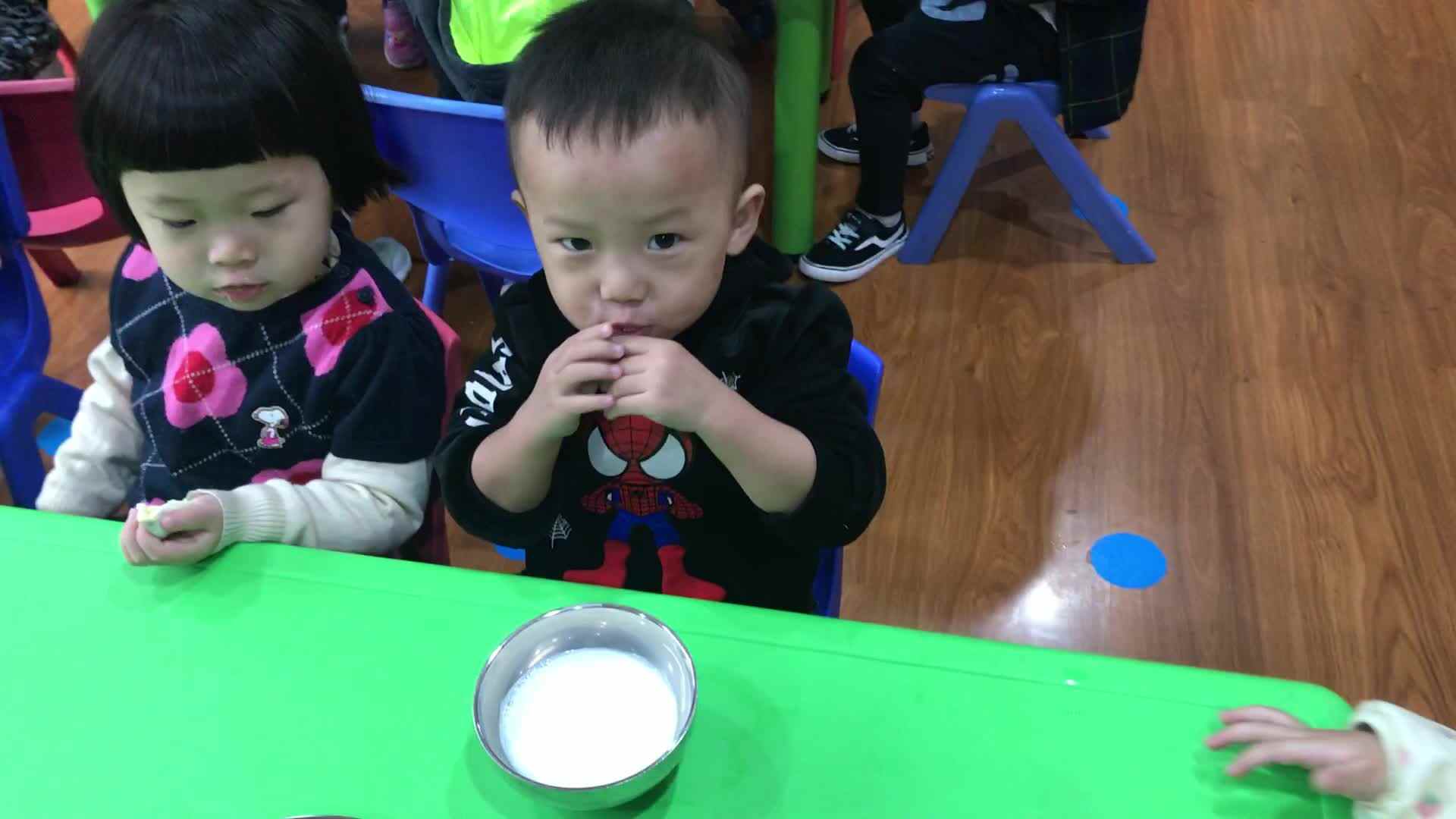 萌娃的日常认知