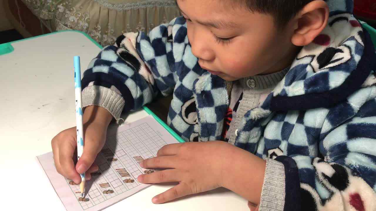 2020.2.20 、胡梓晨、 数学
