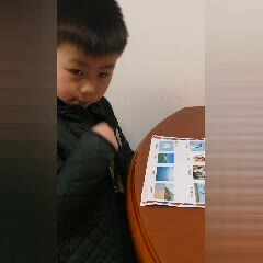 实验学前三班张淳博2.12英语.mp4