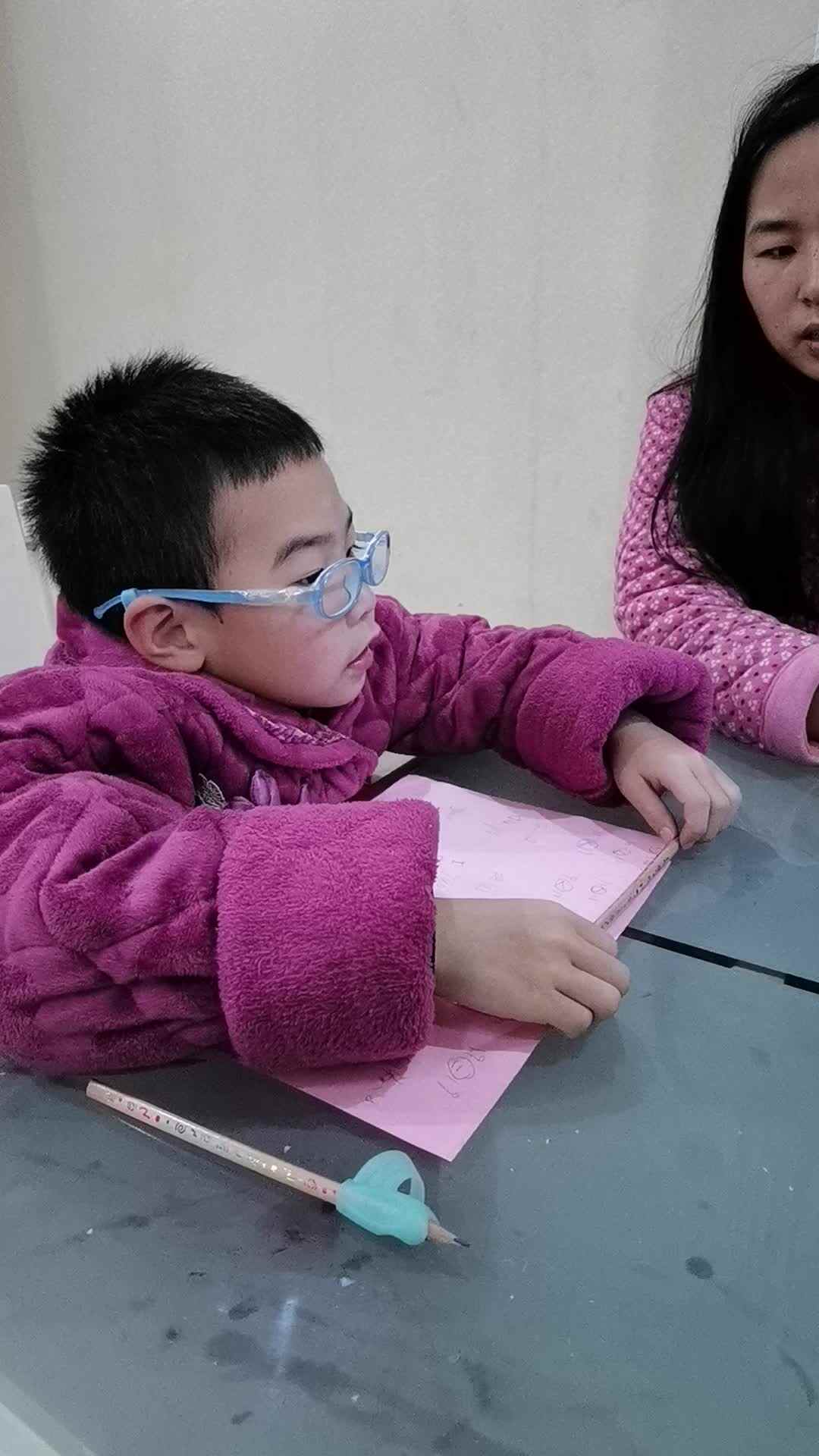 VID_20200225_203105.mp4