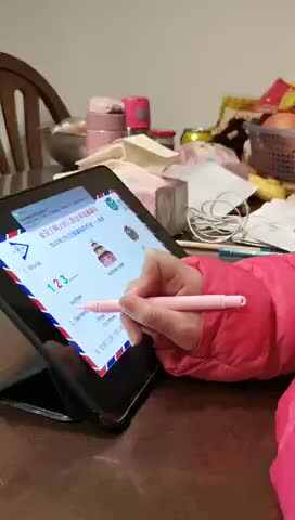 英语实验三班刘楚焓.