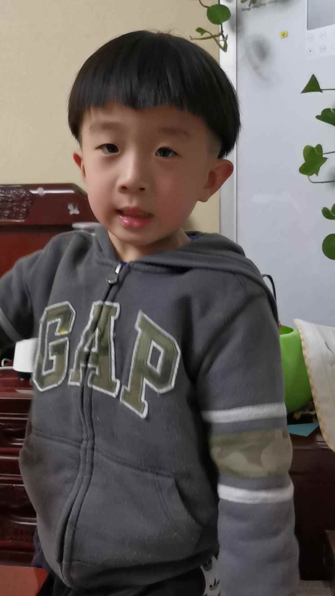 赵尉丞-背诵古诗“忆江南”