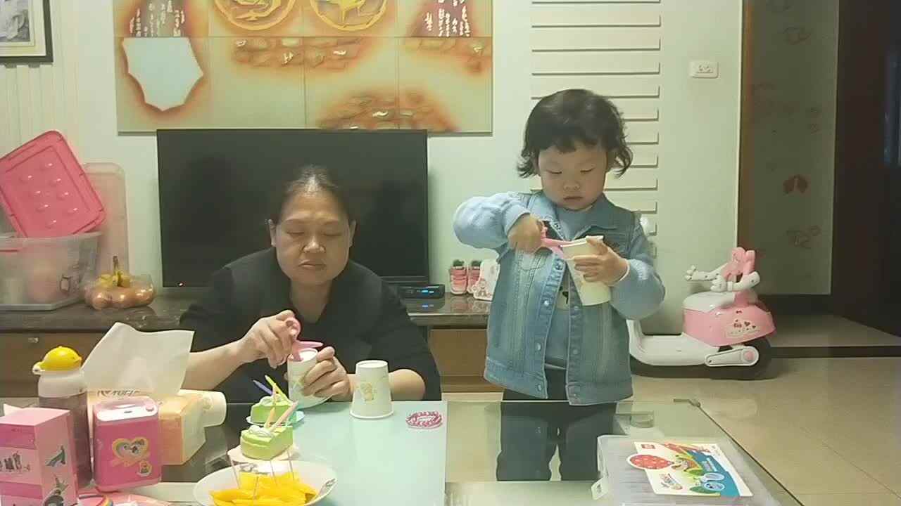 纸杯花瓶.mp4