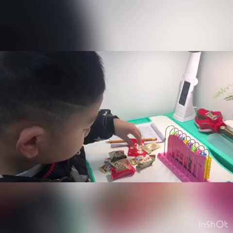 2020.3.3、胡梓晨、亲子游戏