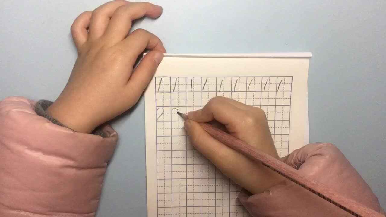 认识数字2_大B班_刘旖茉.MOV