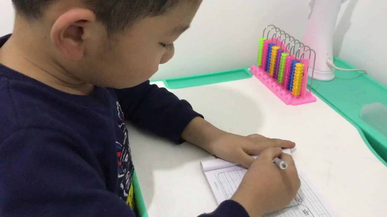 2020.3.24、胡梓晨、拼音作业