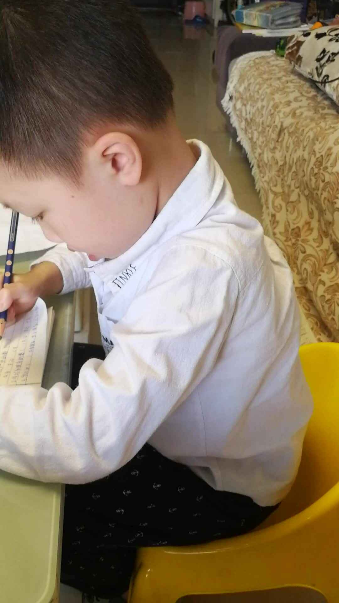 学前三班吴亚宸