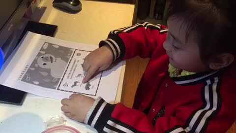 实验中班3月18日家庭作业邓舒窈