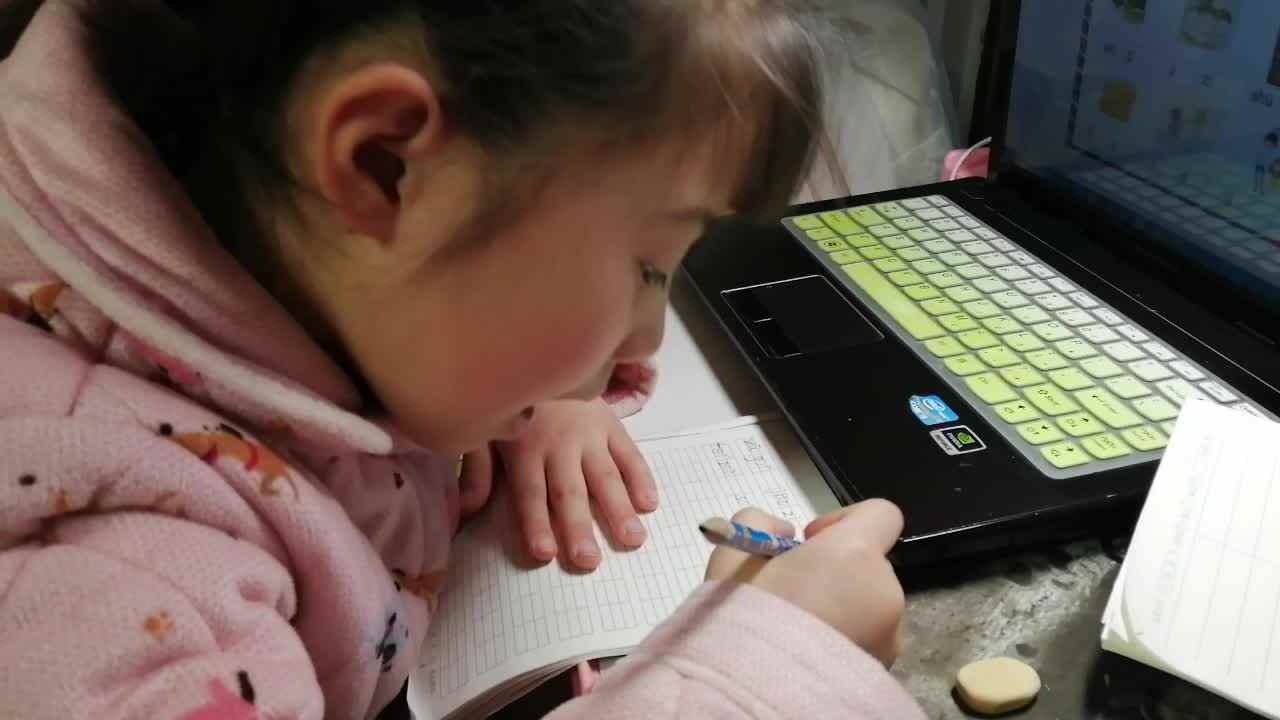 李卓桐2020.03.11拼音