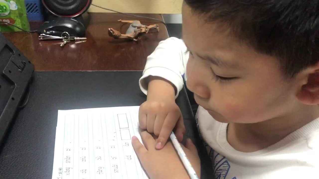 2020.3.25、胡梓晨、拼音作业