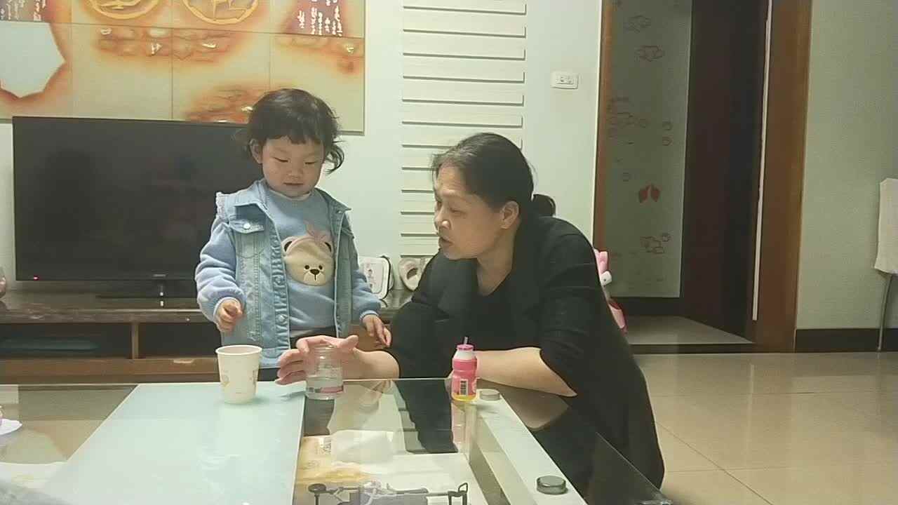 乌鸦喝水.mp4