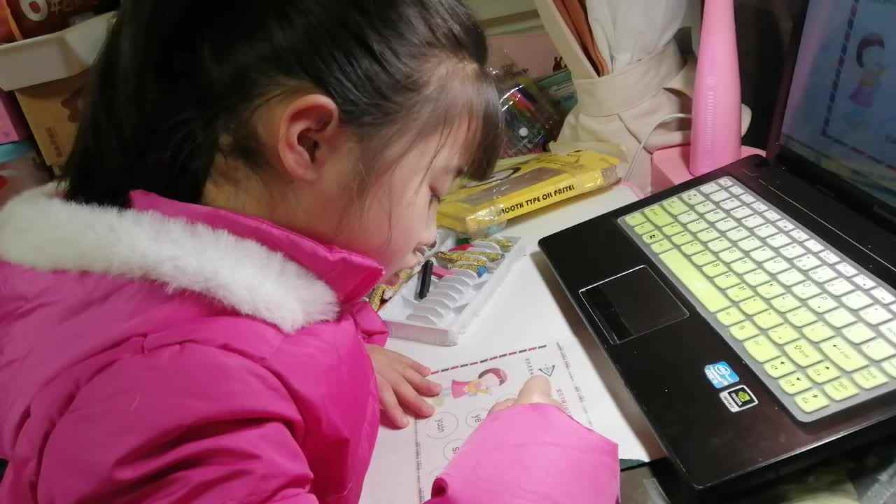 李卓桐2020.03.18拼音2