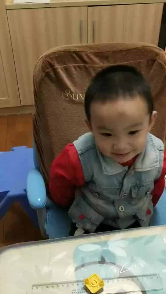 小A班-朱书安-唐诗《江雪》.mp4