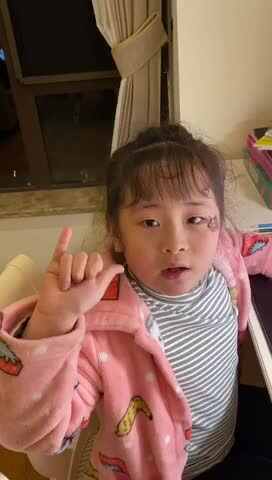 英语实验三班刘楚焓