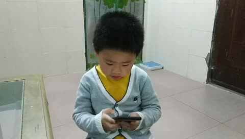 实验中班许佑铭2020.4.8家庭作业